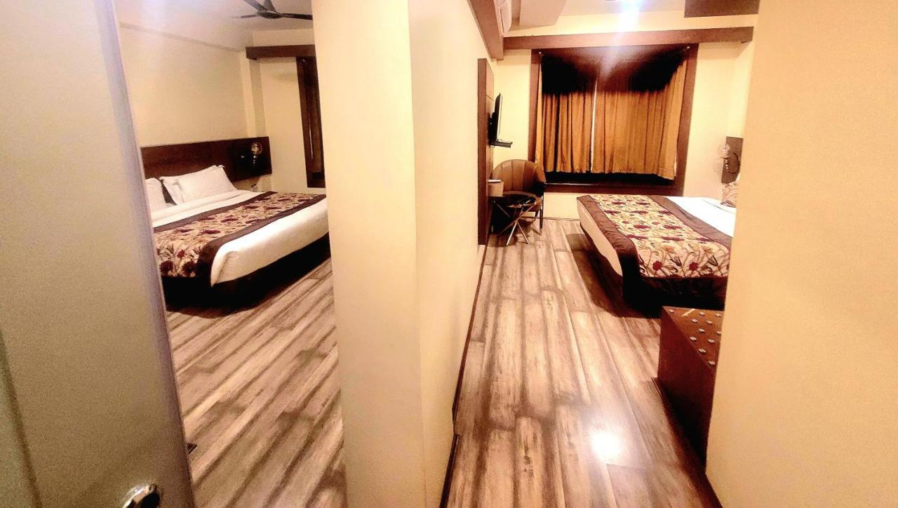 Hotel Green Rooms Сринагар Экстерьер фото